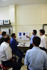آموزش برق خورشیدی در پرند