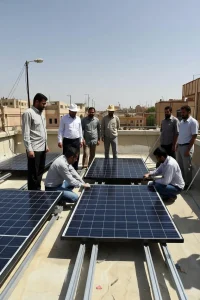 پیمانکار برق خورشیدی